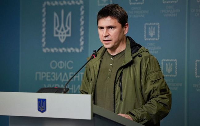 Украина освобождает гражданских, пока Россия их убивает: Подоляк об ударах ВСУ по Донбассу