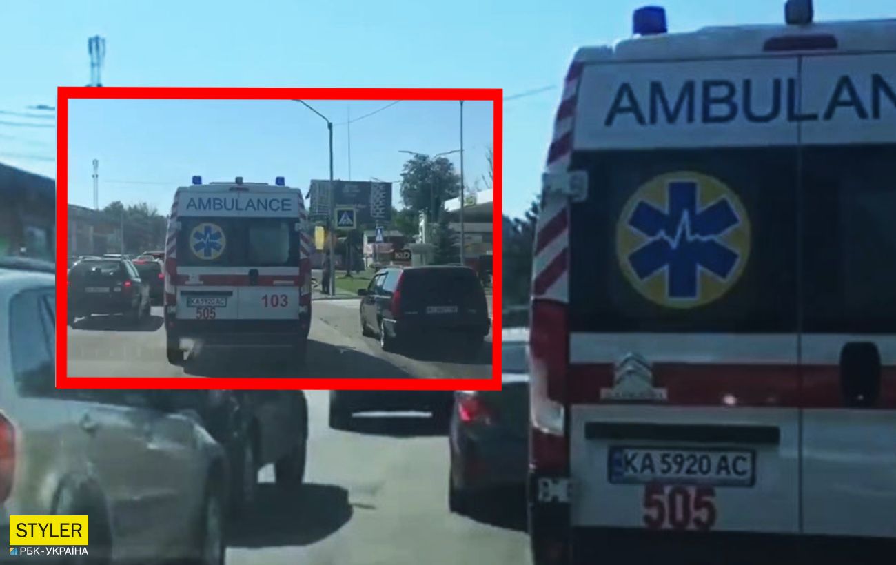 Под Киевом водитель не пропустил скорую и поплатился, видео | Стайлер