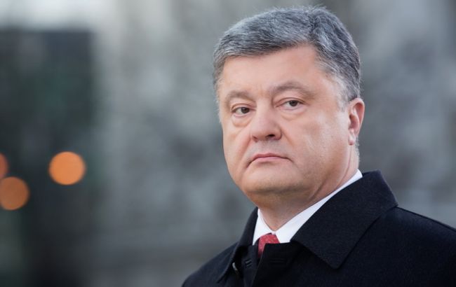 Порошенко засудив теракт в Туреччині і висловив співчуття сім'ям загиблих