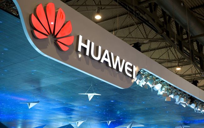 ФБР подозревает, что гаджеты Huawei могли перехватить данные ВС США, - CNN