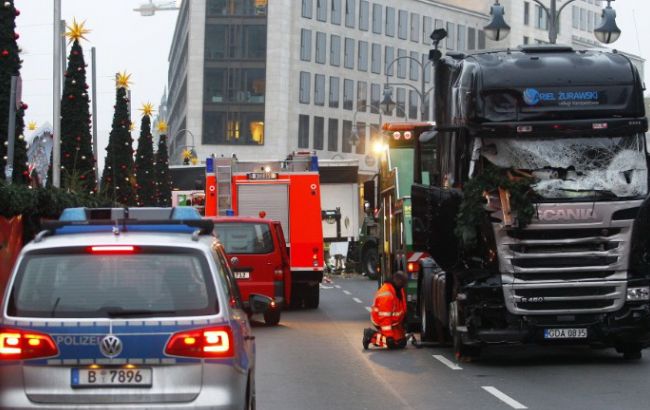 Теракт в Берліні: опубліковано фото підозрюваного в нападі