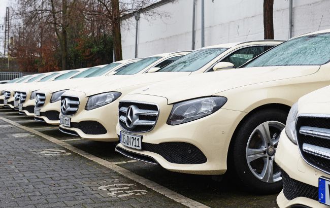 Mercedes-Benz прекращает выпуск автомобилей такси после 120 лет производства: названа причина