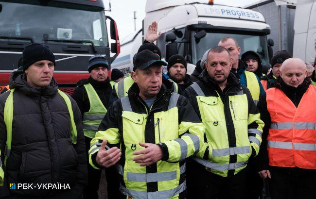 На кордоні України та Польщі запрацює КПП для порожніх вантажівок