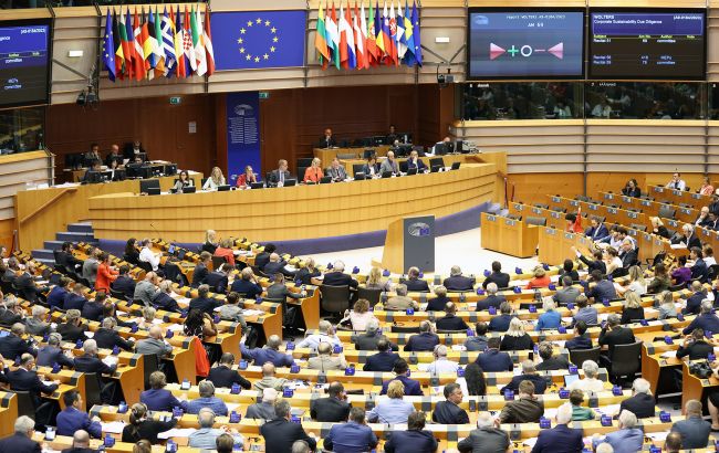 Європарламент закликає більше "донатити" для стабільного постачання зброї в Україну