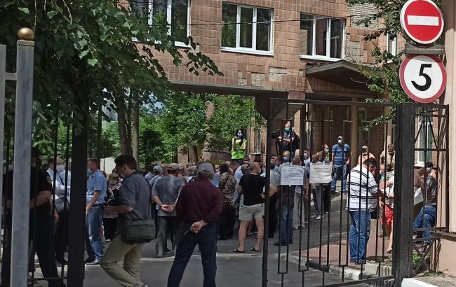 У Харкові відбулися сутички під час протесту: постраждали двоє поліцейських