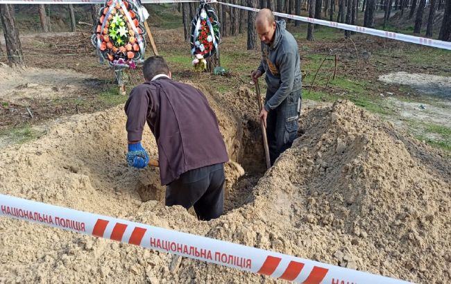 В Ізюмі ексгумували тіла людей, яких розстріляли при спробі евакуюватись навесні