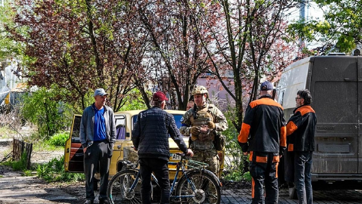 Эвакуация из Донецкой области – полиция спасла пятерых детей | РБК Украина