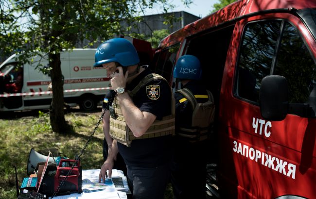 Окупанти вночі знову обстріляли околиці Запоріжжя