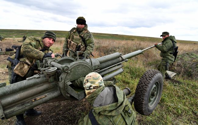 Контрнаступ ЗСУ. Росіяни змінили тактику та почали підпалювати мінні поля, - NYT