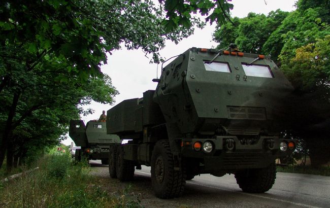 СБУ навела HIMARS на російський "Солнцепьок": ефектне відео знищення