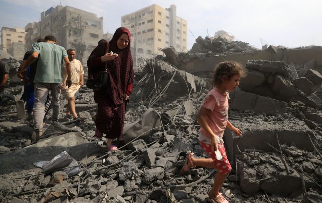 Прямого попадания не было. В Израиле сделали заявление об ударе по больнице в Секторе Газа