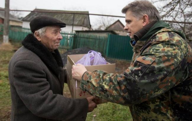 Социологи рассказали, кому больше всего доверяют украинцы