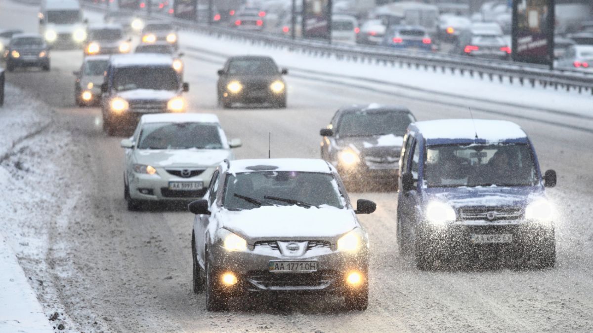 Как водители ломают авто зимой - опасные ошибки за рулем | РБК Украина