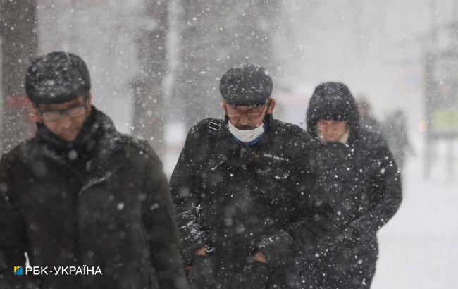 Снег, мокрый снег и похолодание: часть Украины скоро накроет непогодой