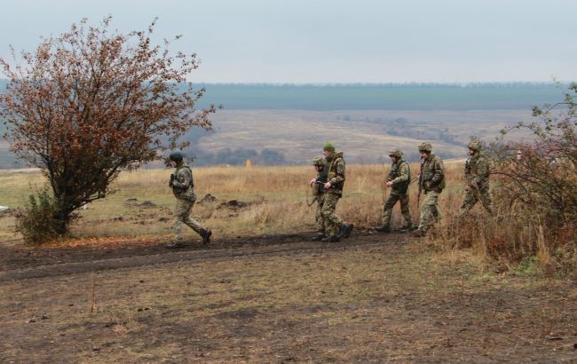 На Донбасі в неділю бойовики п'ять разів порушили перемир'я