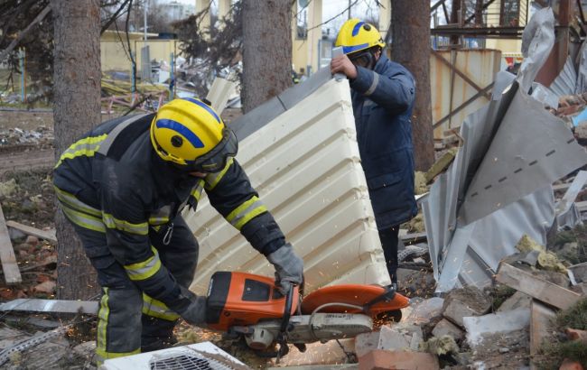 У Бородянці з-під завалів дістали тіла 41 загиблого