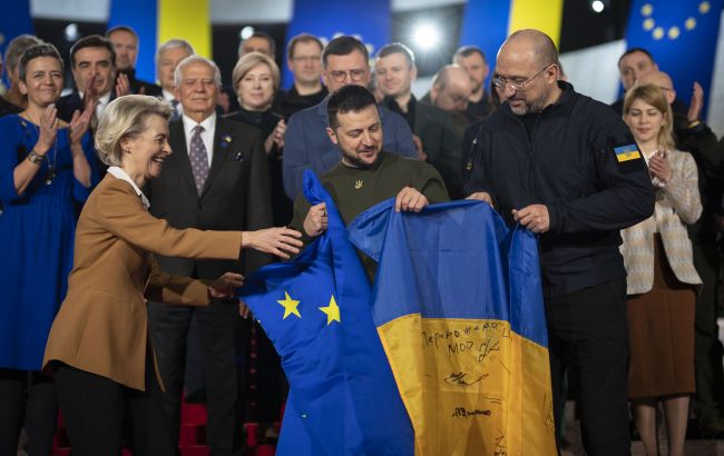 Еврокомиссия рекомендует начать переговоры с Украиной о вступлении