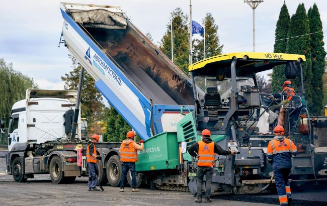 Що відбувається з "Автомагістраль-Південь"