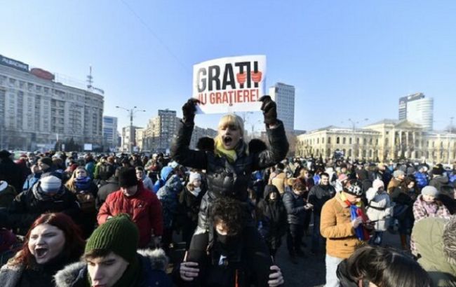 Во время протестов в Румынии произошли столкновения с полицией