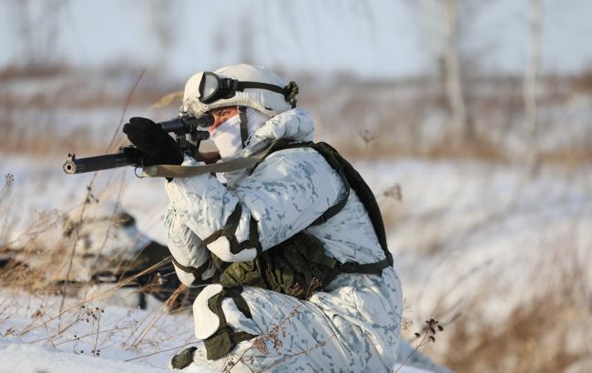 Боевики скидывали мины и обстреливали позиции украинских военных: один боец ранен