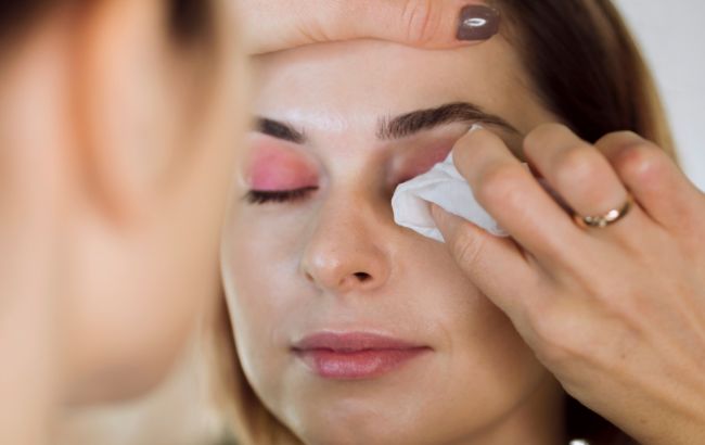 5 эффективных средств, которые помогут быстро снять макияж