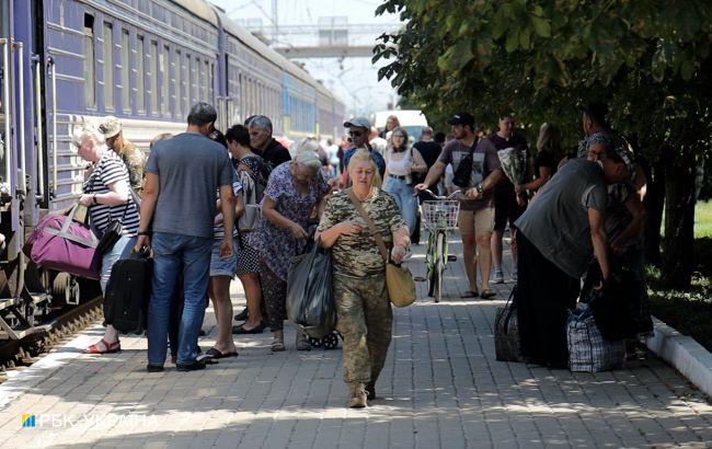 Битва біля "західних воріт Донбасу". Чим живе прифронтовий Покровськ і як виглядає місто