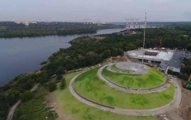 На Хортиці 23 серпня піднімуть український прапор на відреставрованому флагштоку