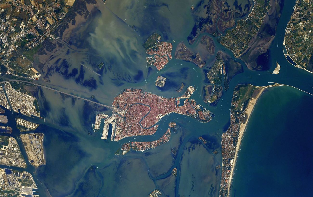 Космические снимки Венеция