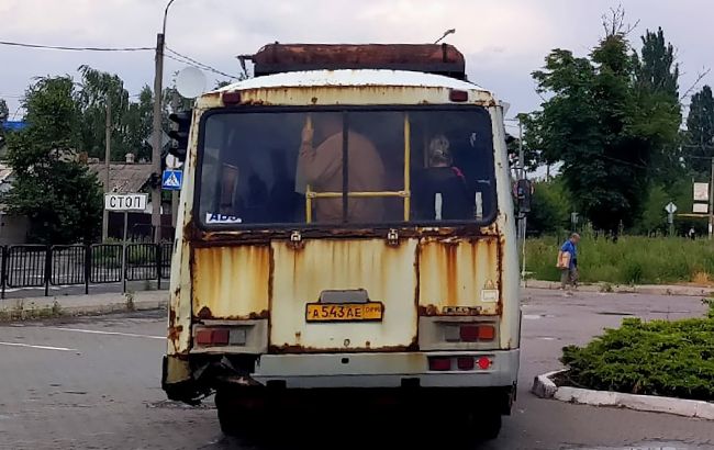 Окупанти піднімають ціни на проїзд у Донецькій області попри жахливий стан маршруток, - ЦНС