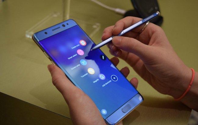 Samsung призупинив виробництво смартфонів Galaxy Note 7