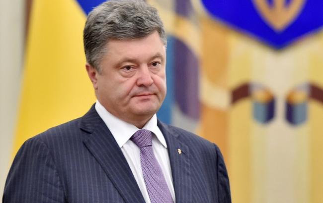 Порошенко призвал усилить международное давление на РФ из-за ситуации в Авдеевке