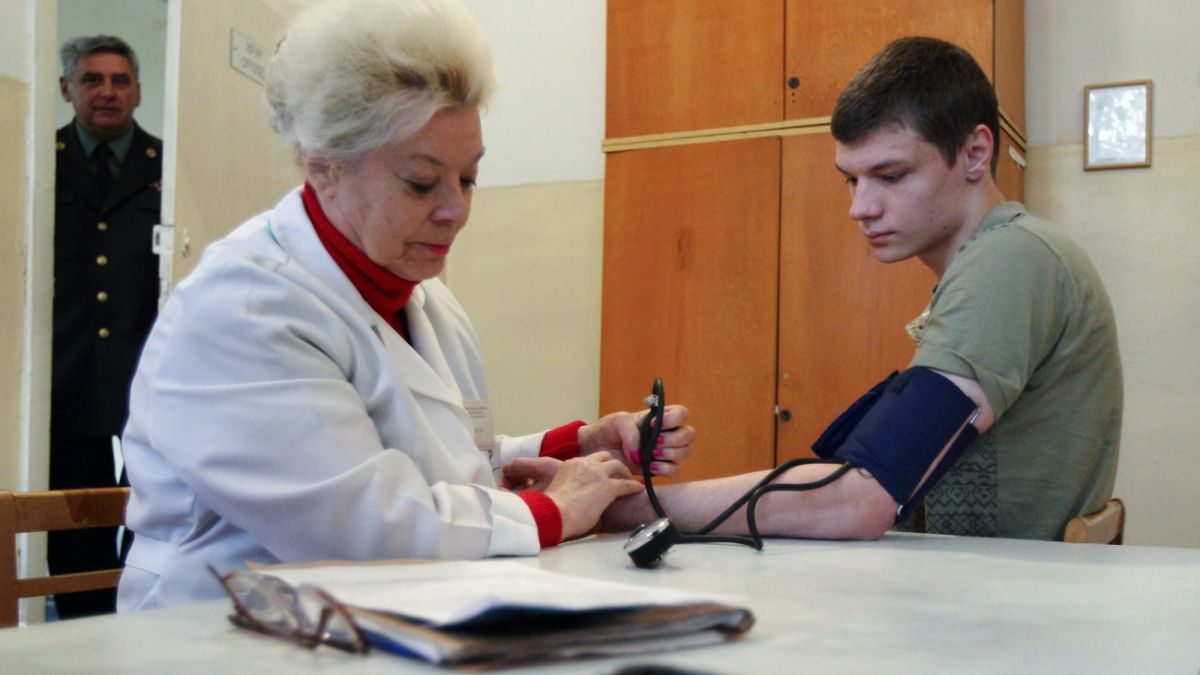 Мобилизация в Украине - с какими болезнями не берут на службу, список | РБК  Украина