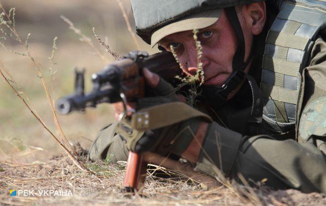 Безпілотник і обстріли: бойовики на Донбасі шість разів порушили "тишу"