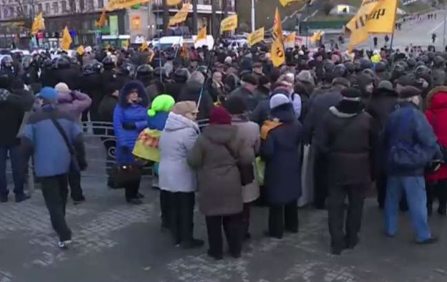 У поліції підтвердили затримання на мітингу вкладників збанкрутілого банку