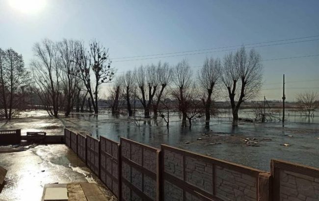 У Київській області тимчасово окуповане село опинилося під загрозою затоплення