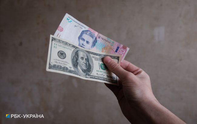 Ситуация на валютном рынке изменилась: НБУ увеличил продажу долларов из резервов