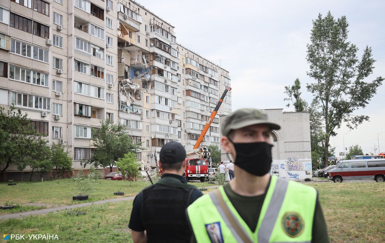 Взрыв дома в Киеве - куда переехали жильцы дома и что известно | Стайлер