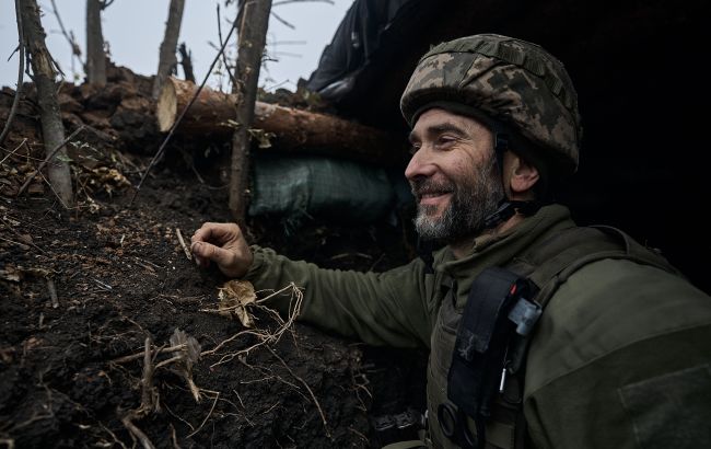 Прикордонники просунулися на передові позиції ворога на Сватівському напрямку: відео