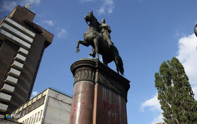Киев готовится к сносу памятника Щорсу. Ждут решение Минкульта