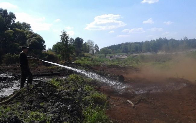 В Киевской обл. локализованы 10 очагов горения торфяников, - ГСЧС