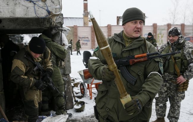 Боевики на Донбассе снизили количество обстрелов, - штаб АТО