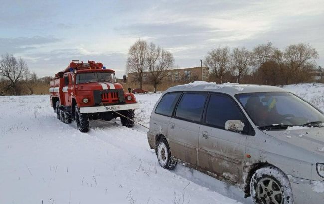 В Україні через негоду знову зросла кількість загиблих, серед постраждалих є діти