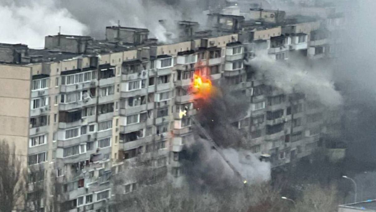 Ракетная атака 2 января - удар по дому в Соломенском районе, фото | РБК  Украина