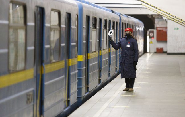 У Києві під час повітряної тривоги рух наземною ділянкою метро призупинятимуть
