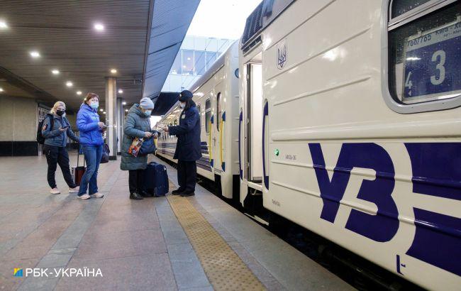 "Укрзалізниця" продовжила маршрут потягу Запоріжжя - Львів