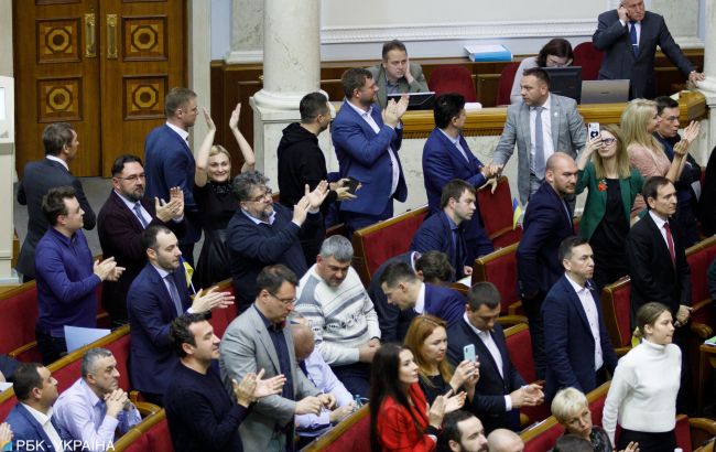 Парламент дозволив будувати пандуси без документів про право власності