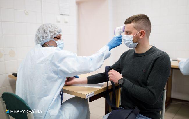 За добу в Україні від коронавірусу вакцинували майже 162 тисячі людей