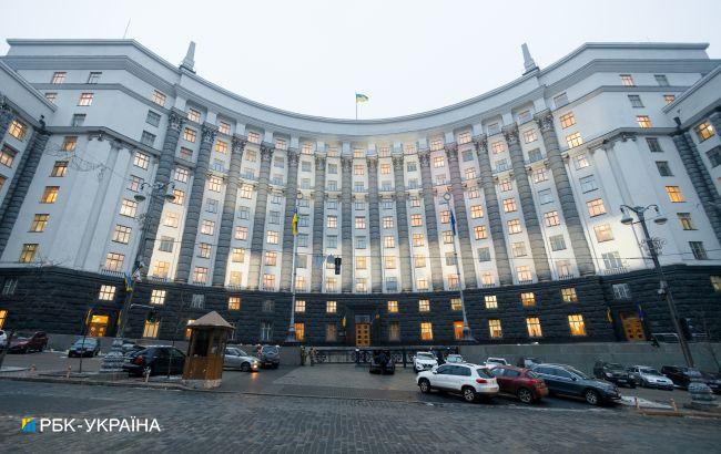 Уряд погодив звільнення двох голів ОВА