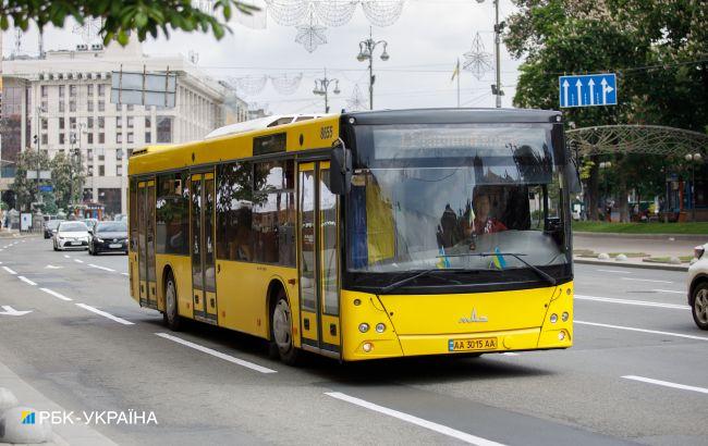 В Киеве до конца лета проезд для школьников в общественном транспорте будет платным