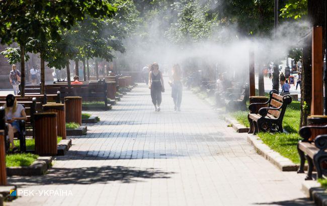 Невероятная жара. Синоптики дали прогноз на выходные в Украине